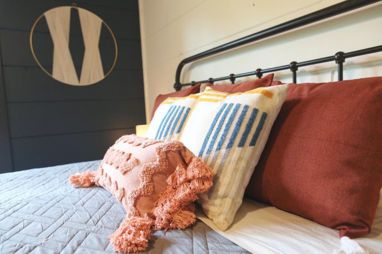 Whispering Pines Villa เซอเวียร์วีล ภายนอก รูปภาพ